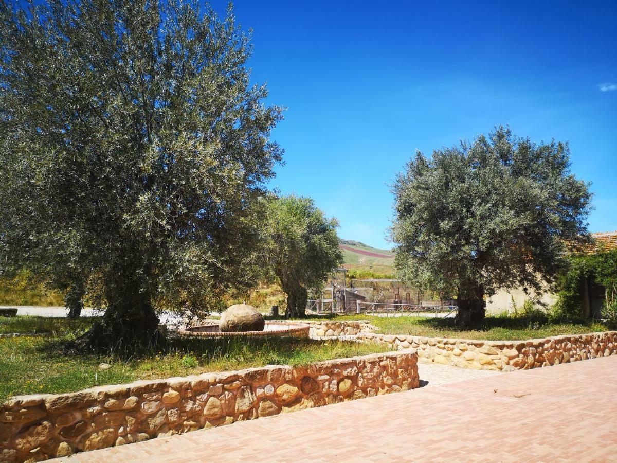 Вилла Sperone Agriturismo Assoro Экстерьер фото