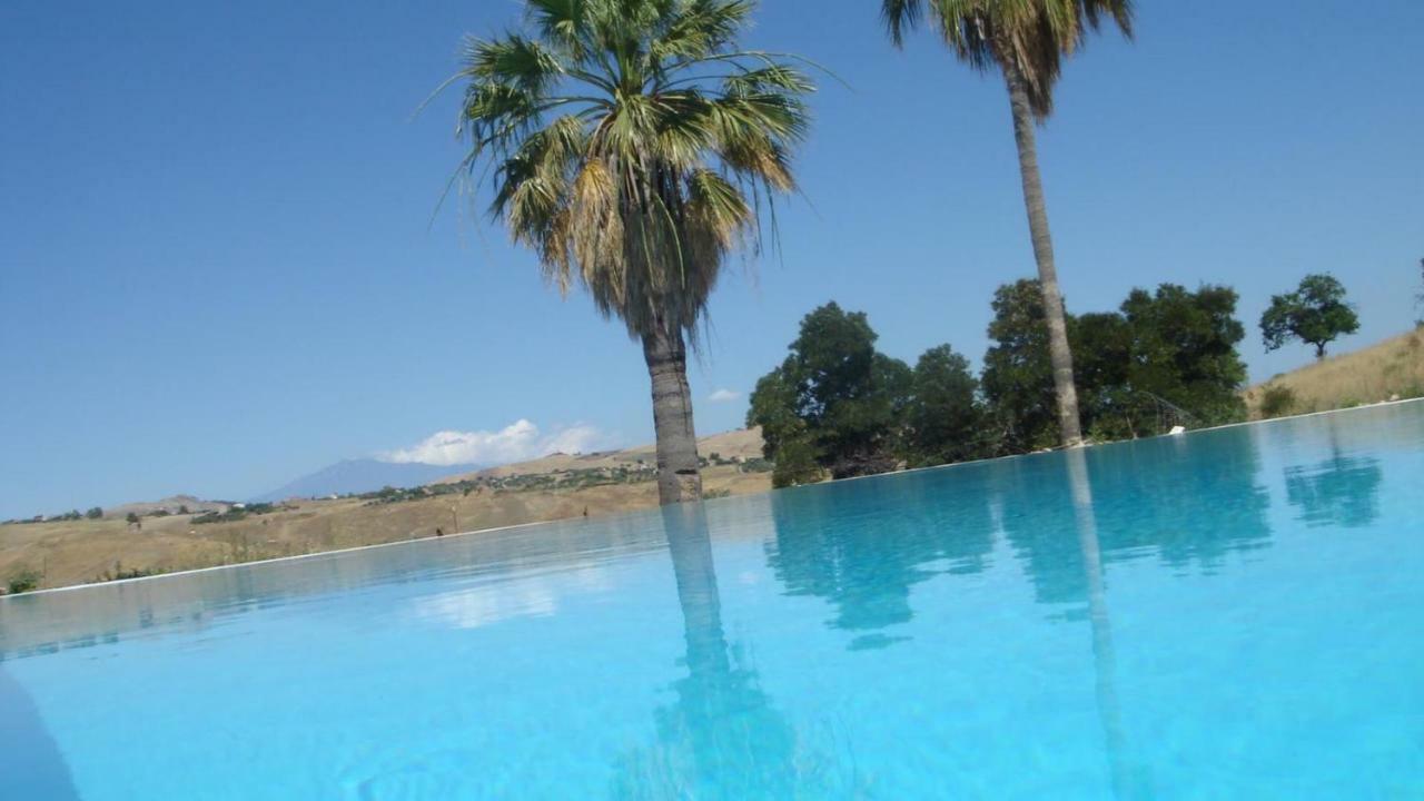 Вилла Sperone Agriturismo Assoro Экстерьер фото